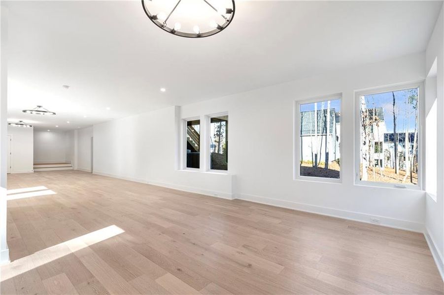 Spacious, unfurnished interior of a new home in Aster, Roswell (Image 41).