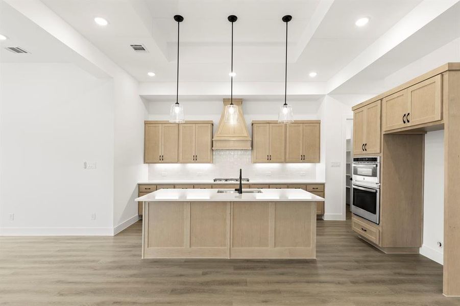 7_08. 1028 Golden Galaxy - Kitchen