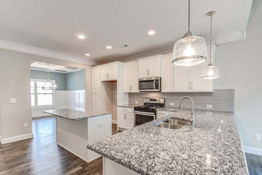 Representative furnished interior of a home built from the Rivermist by Caviness & Cates Communities in Maggie Way, Wendell (Image 170).