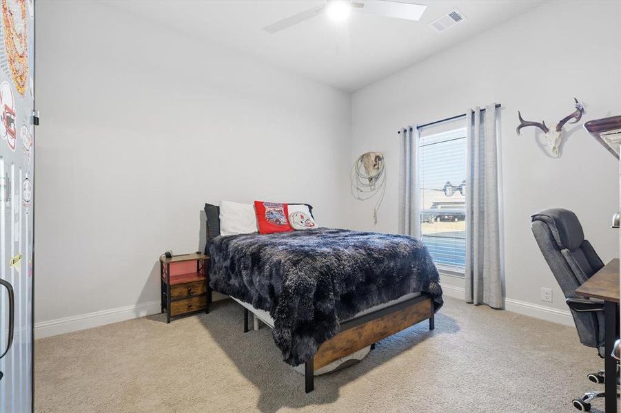 Furnished interior view inside a new home in , Midlothian (Image 10).