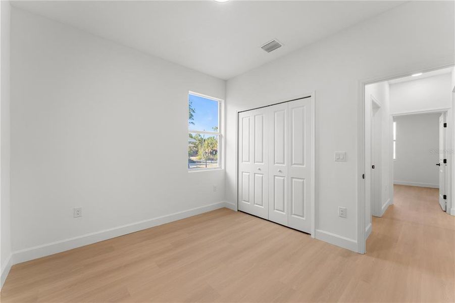 Spacious, unfurnished interior of a new home in , North Port (Image 15).