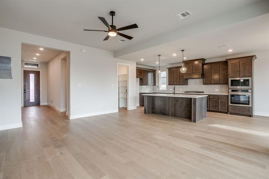 Furnished interior view inside a new home in Talon Hills, Fort Worth (Image 9).