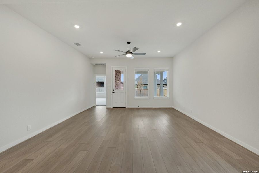 Spacious, unfurnished interior of a new home in Mayfair - Select Garden Series, New Braunfels (Image 24).