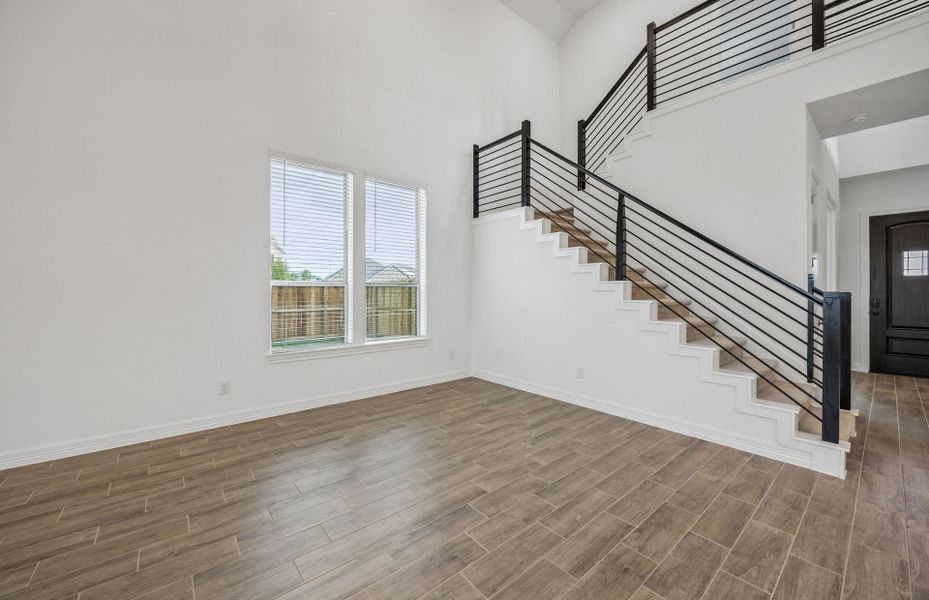 Spacious, unfurnished interior of a new home in Lago Mar, Texas City (Image 30). Spacious, unfurnished interior of a new home in Lago Mar, Texas City (Image 30).