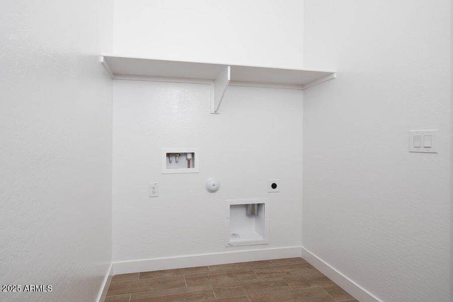 Tri Pointe Terraza 141 - Laundry-1MLS Tri Pointe Terraza 141 - Laundry-1MLS