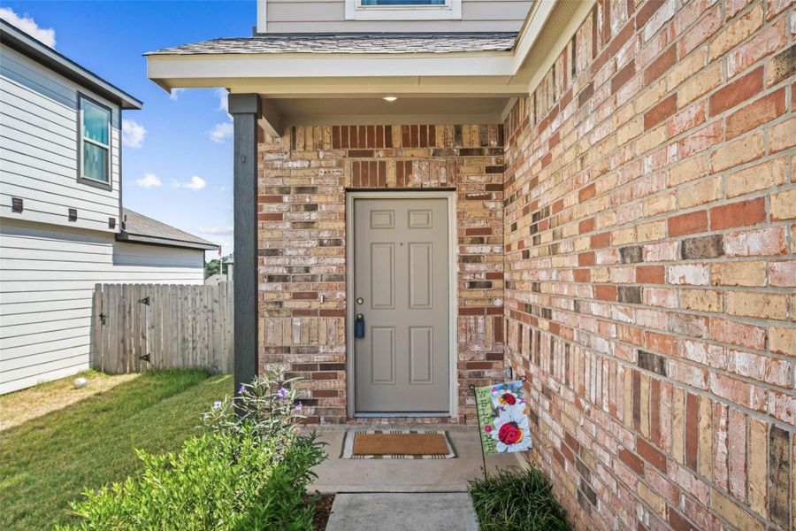Front exterior of a new home in Chapel Run, Montgomery, TX, highlighting curb appeal (Image 19). Front exterior of a new home in Chapel Run, Montgomery, TX, highlighting curb appeal (Image 19).