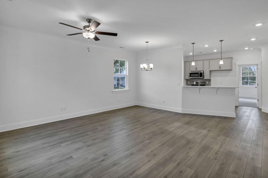 Spacious, unfurnished interior of a new home in Lake Carolina Townhomes, Columbia (Image 17).