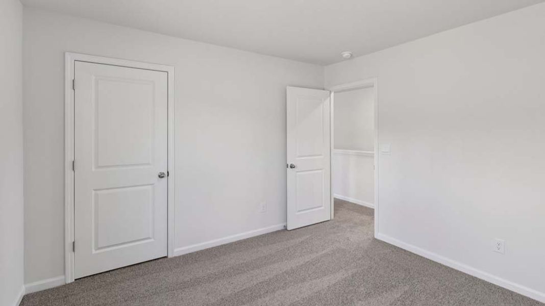 Spacious, unfurnished interior of a new home in Rydele Heights, Asheville (Image 36).