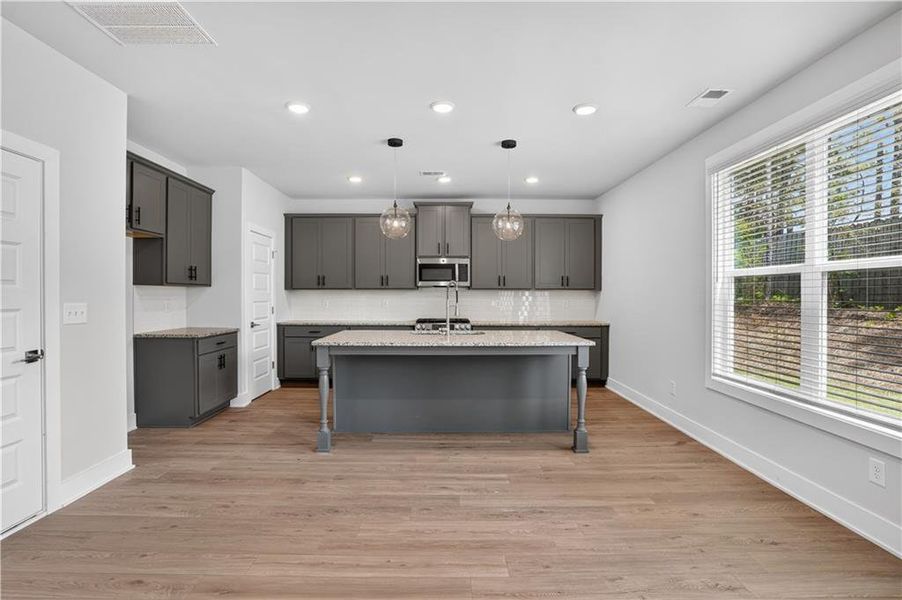 Furnished interior view inside a new home in , Villa Rica (Image 5).