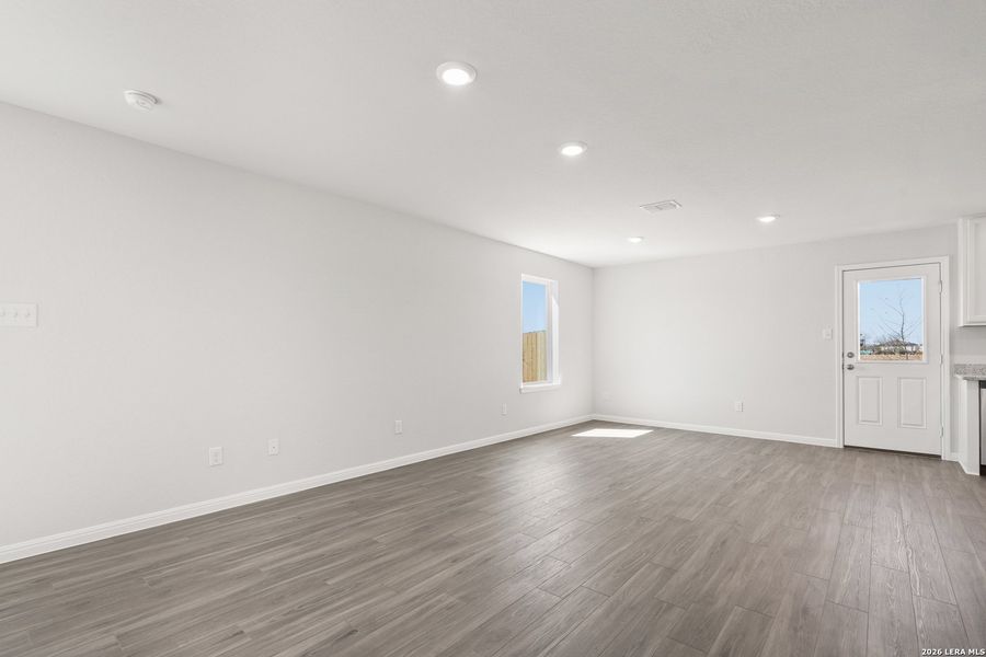 Spacious, unfurnished interior of a new home in Applewhite Meadows, San Antonio (Image 14). Spacious, unfurnished interior of a new home in Applewhite Meadows, San Antonio (Image 14).