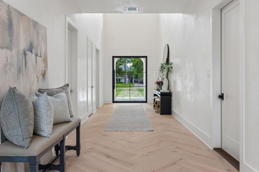 Furnished interior view inside a new home in , Houston (Image 18). Furnished interior view inside a new home in , Houston (Image 18).