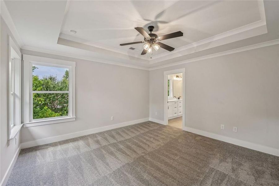Spacious, unfurnished interior of a new home in , Atlanta (Image 18). Spacious, unfurnished interior of a new home in , Atlanta (Image 18).