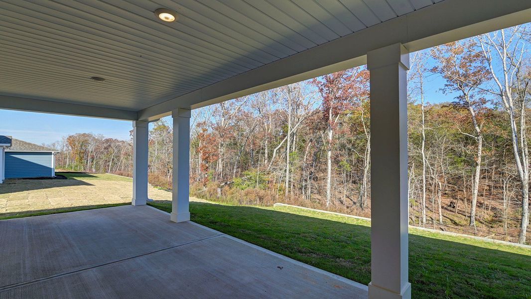 Exterior details and patio area of a home in Livingston Woods, Irmo (Image 26).