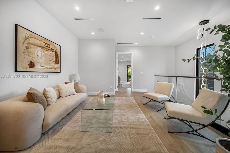 Furnished interior view inside a new home in , Fort Lauderdale (Image 42).