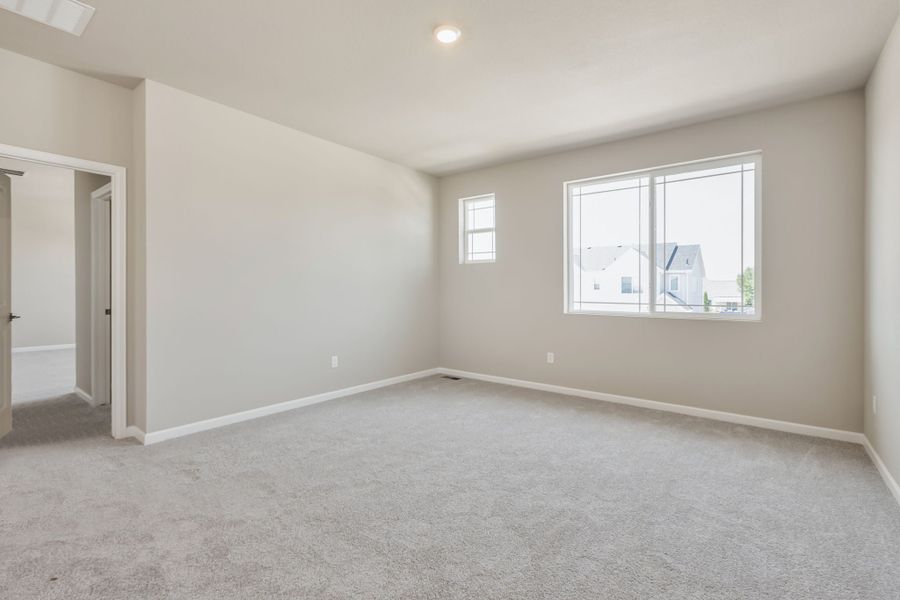 4br New Home in Windsor, CO.  - Slide 16