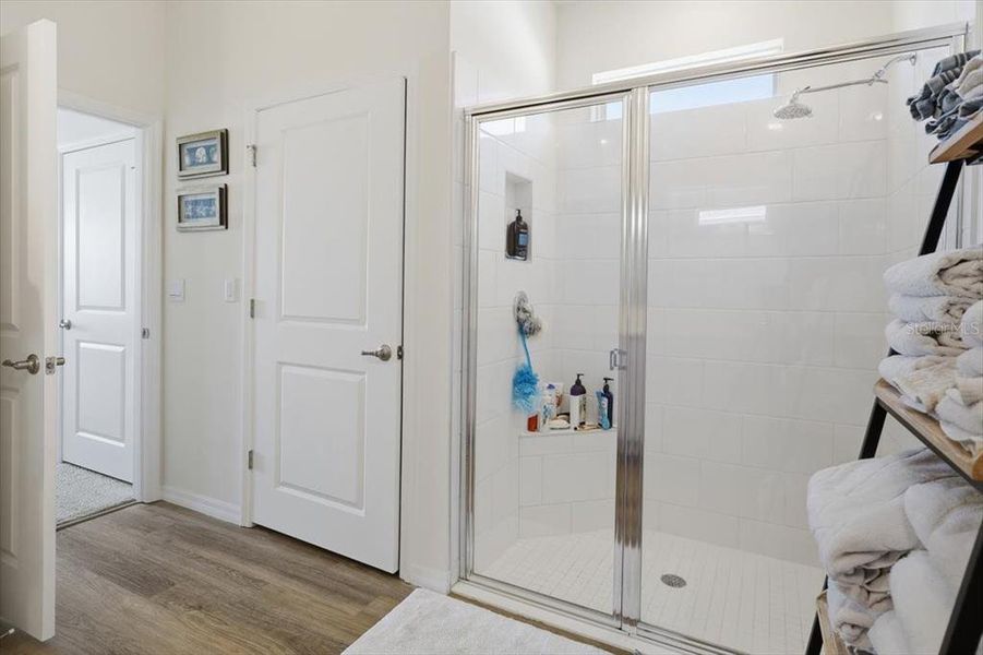 Furnished interior view inside a new home in Archers Mill, Ormond Beach (Image 40).