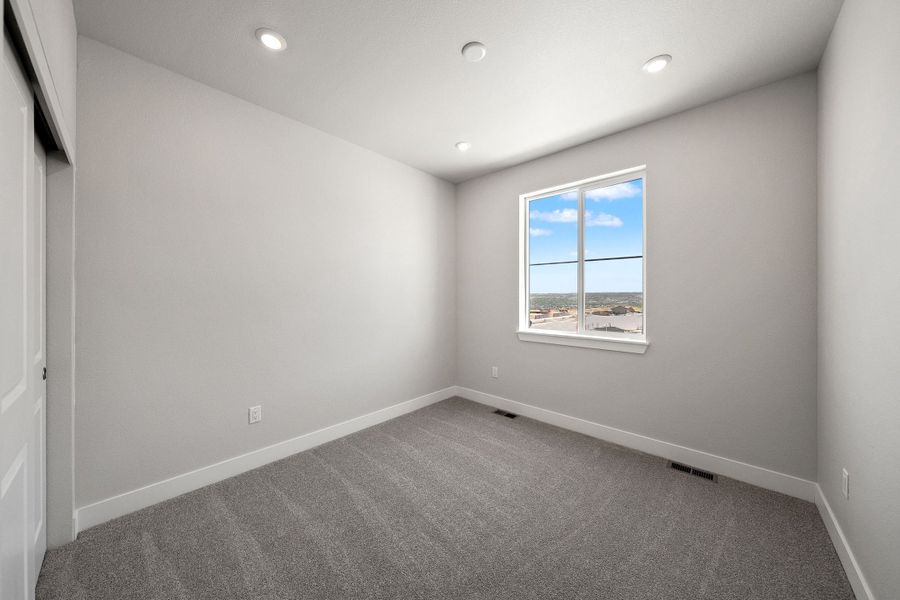 Spacious, unfurnished interior of a new home in Trumark Homes at Tanterra, Parker (Image 30). Spacious, unfurnished interior of a new home in Trumark Homes at Tanterra, Parker (Image 30).