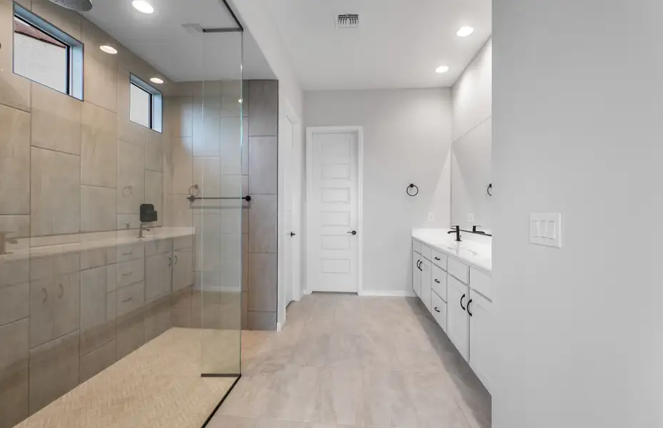 Furnished interior view inside a new home in Visara, Surprise (Image 11).