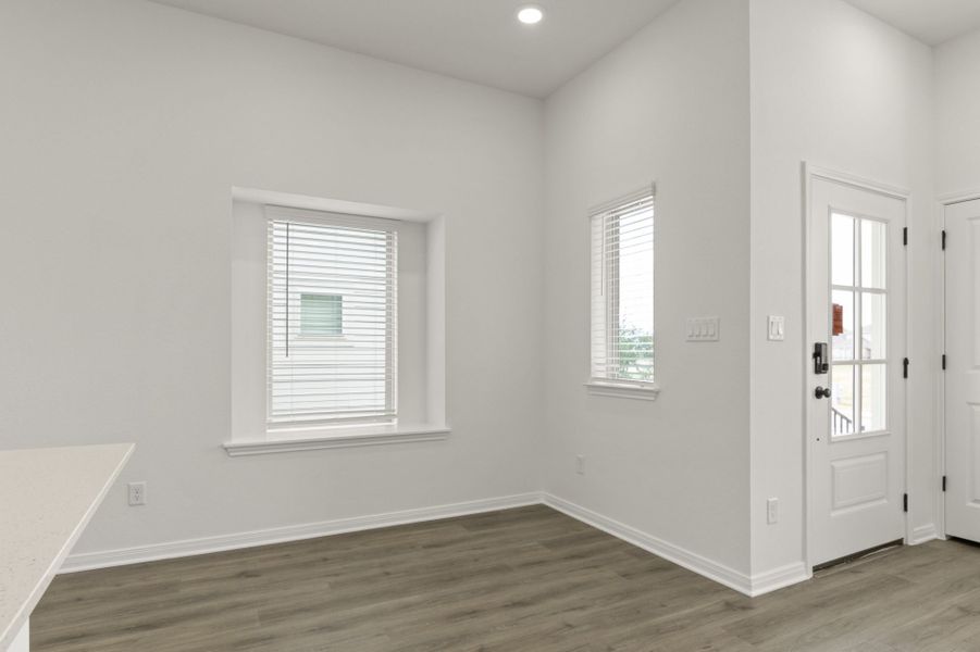 Spacious, unfurnished interior of a new home in Blanco Vista, San Marcos (Image 38).
