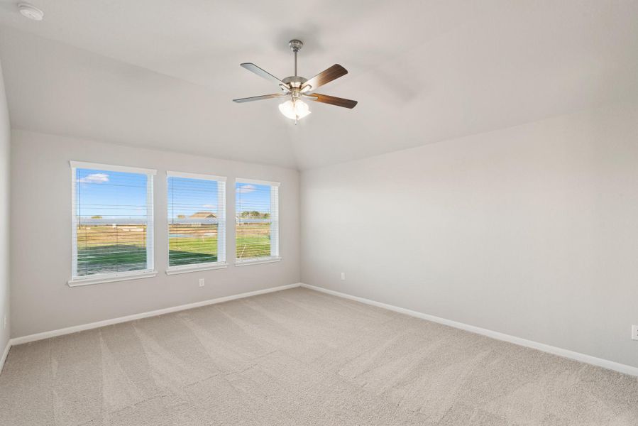 Spacious owner's suite Spacious owner's suite