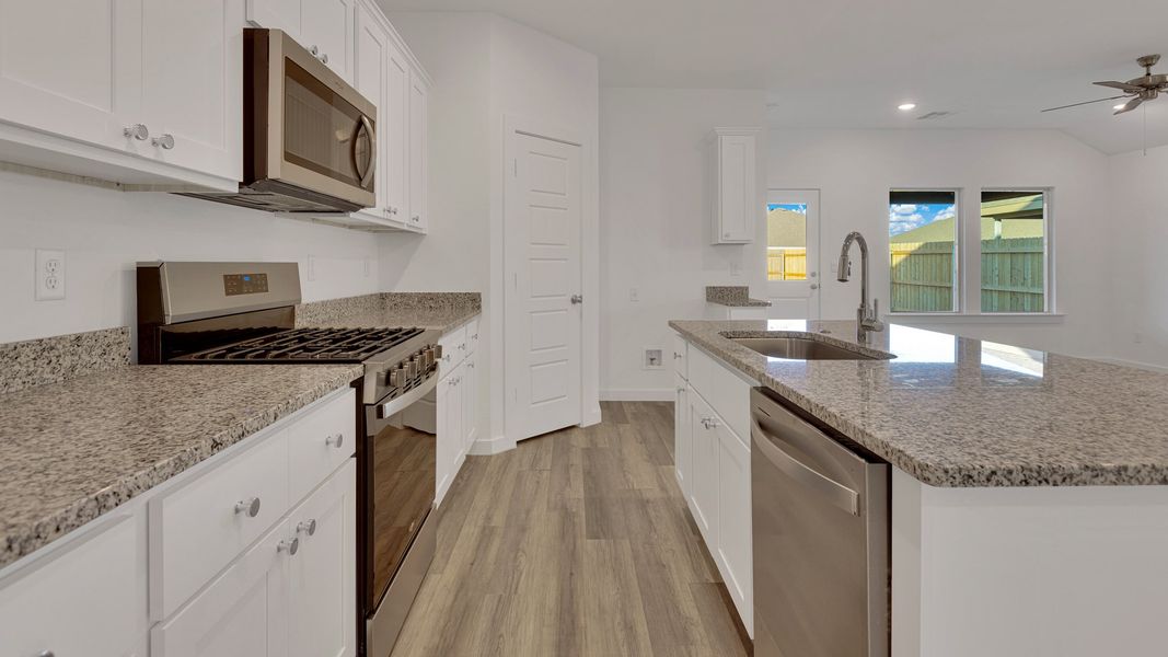 Furnished interior view inside a new home in Allen Farms, Lubbock (Image 7).