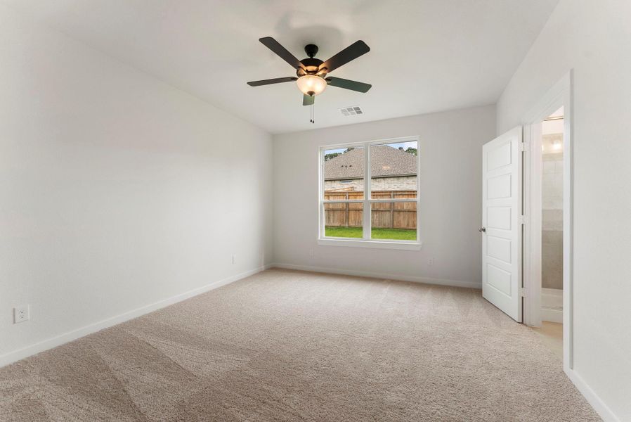 Spacious, unfurnished interior of a new home in Spring Lake, Huntsville (Image 36). Spacious, unfurnished interior of a new home in Spring Lake, Huntsville (Image 36).