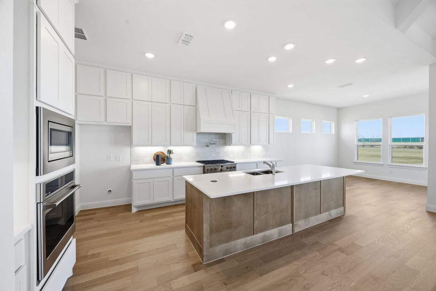 Furnished interior view inside a new home in Highland Crossing, Celina (Image 7).
