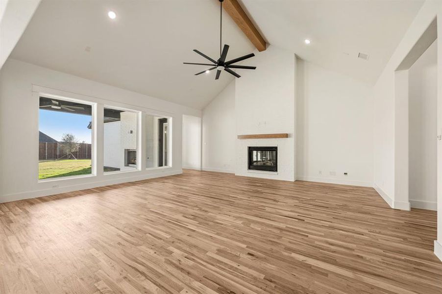Spacious, unfurnished interior of a new home in NorthGlen, Haslet (Image 22).