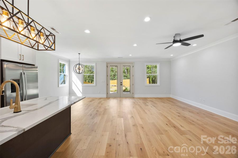 1329 Condon St, Charlotte, NC 28216