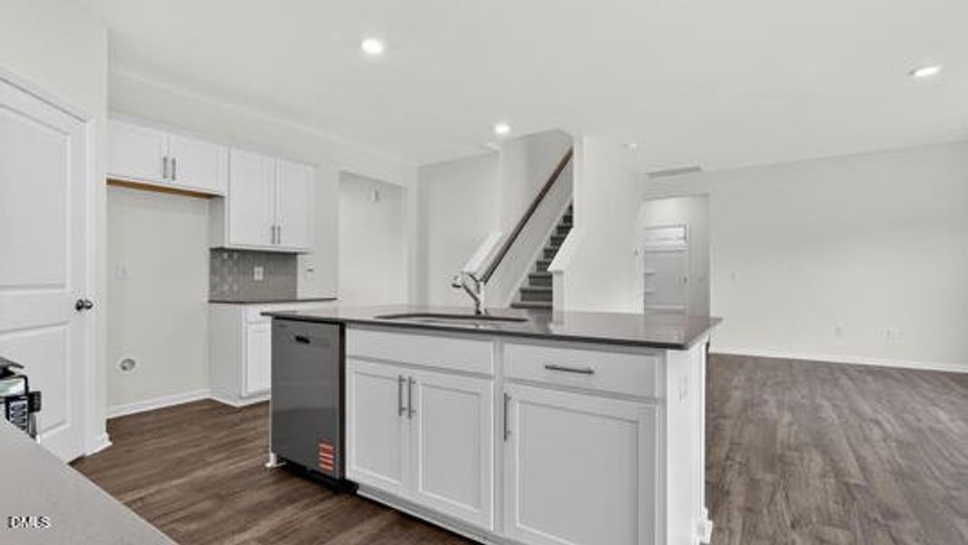Honeycutt Oaks_Hayden B_62_White_NOFP_SP