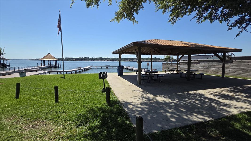 Community amenities in , Willis (Image 7). Community amenities in , Willis (Image 7).