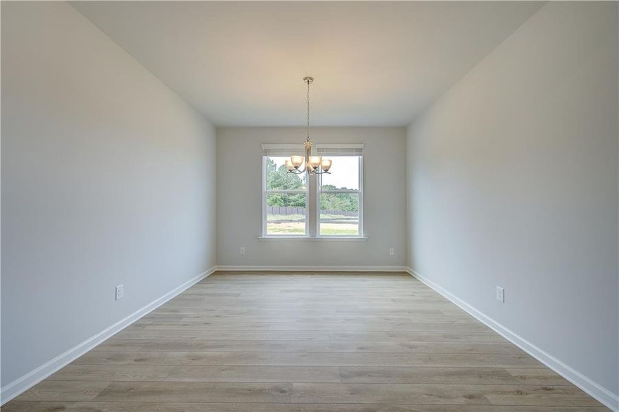 Spacious, unfurnished interior of a new home in Abbotts Crossing, Conyers (Image 12). Spacious, unfurnished interior of a new home in Abbotts Crossing, Conyers (Image 12).