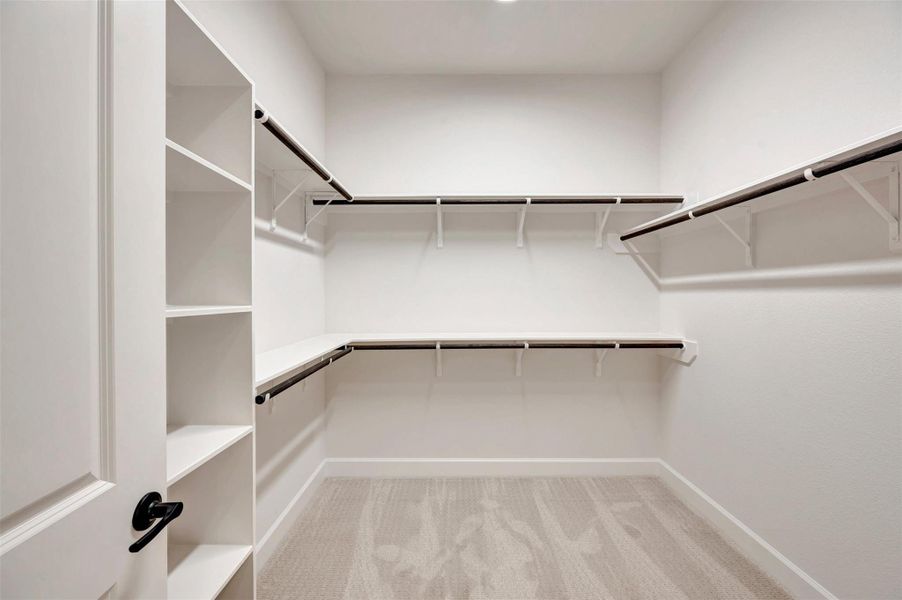 Spacious, unfurnished interior of a new home in Sienna - Landmark Row Collection, Missouri City (Image 22).