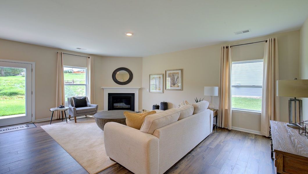 Furnished interior view inside a new home in Valleywood Farms, Waynesville (Image 12).