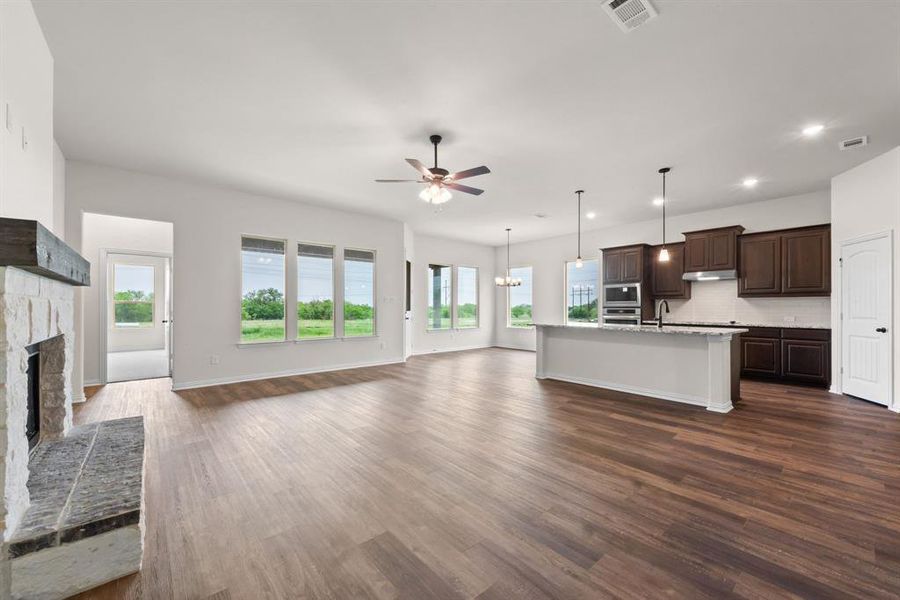 Image 37 of a home in Parker Heights.