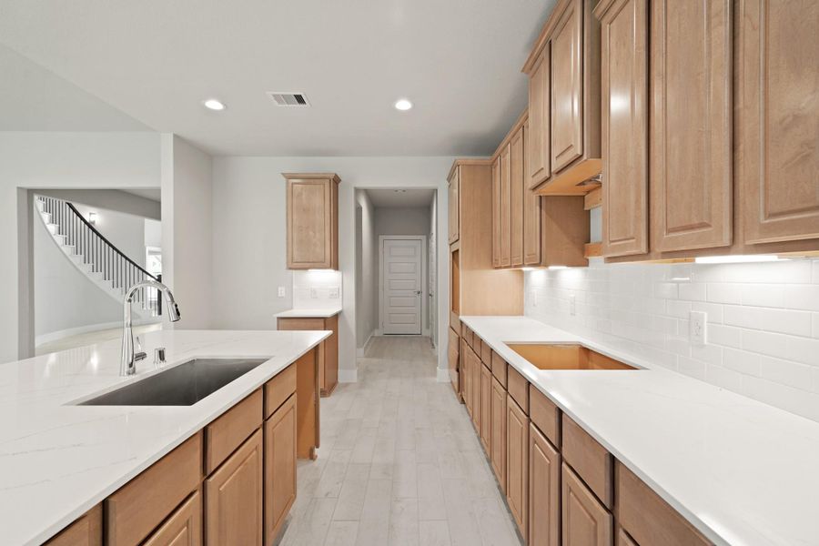 Furnished interior view inside a new home in Barton Creek Ranch, Conroe (Image 6). Furnished interior view inside a new home in Barton Creek Ranch, Conroe (Image 6).