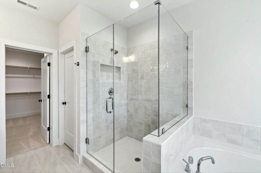 978 Helix (31) 978 Helix (31)