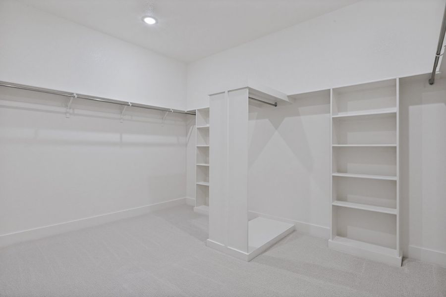 Spacious, unfurnished interior of a new home in Hilltop Ranch, Leander (Image 26). Spacious, unfurnished interior of a new home in Hilltop Ranch, Leander (Image 26).