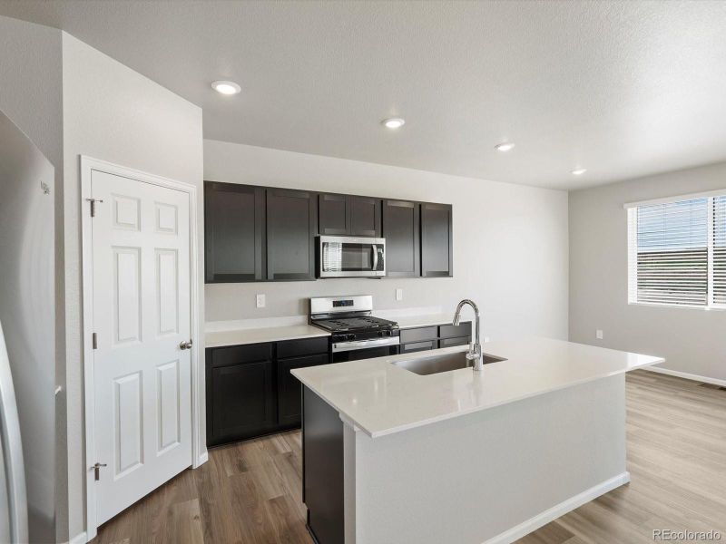 Furnished interior view inside a new home in Lake Bluff, Greeley (Image 9). Furnished interior view inside a new home in Lake Bluff, Greeley (Image 9).