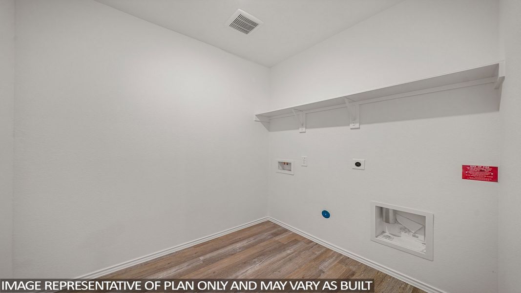 Image 31 representing the Quincy by D.R. Horton in Grand Pines, Magnolia, TX. Image 31 representing the Quincy by D.R. Horton in Grand Pines, Magnolia, TX.