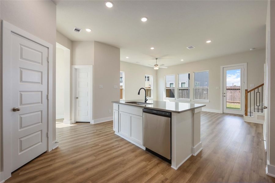 Furnished interior view inside a new home in Alicante, Houston (Image 4). Furnished interior view inside a new home in Alicante, Houston (Image 4).