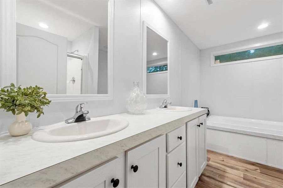 Furnished interior view inside a new home in , Eatonton (Image 15).