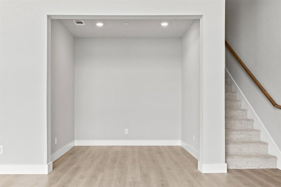 011-8517DelRioTrail-Rowlett-TX-75089-Dining.jpg-SMALL