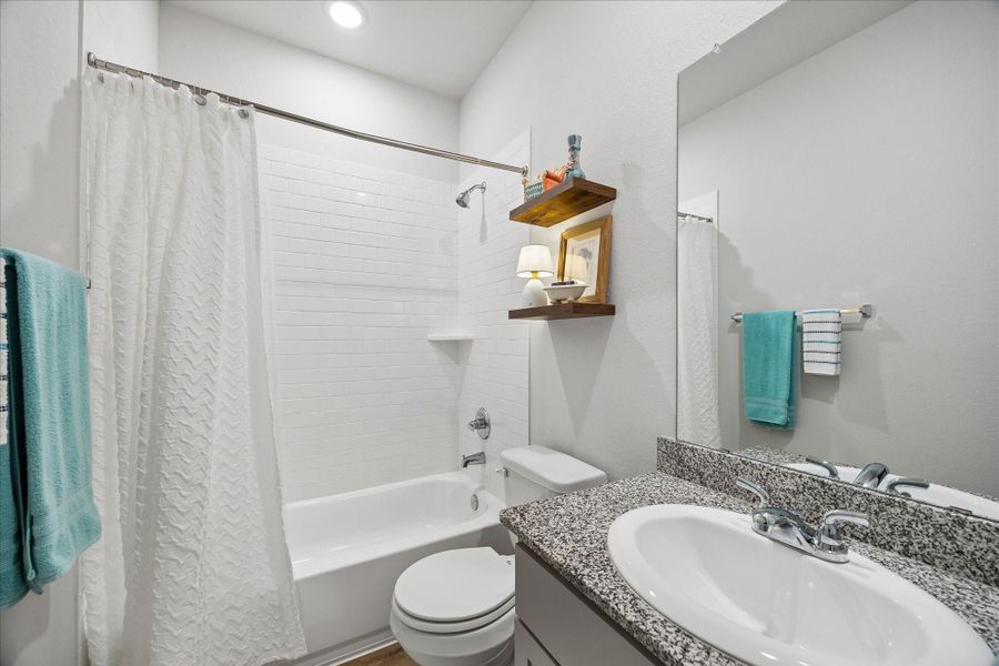 Furnished interior view inside a new home in Magnolia Springs, Montgomery (Image 10).