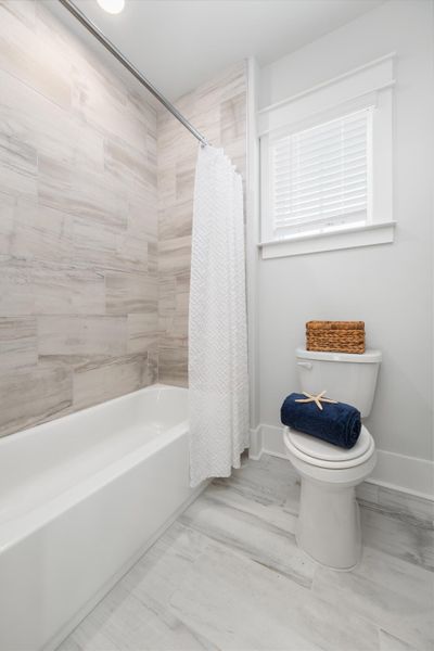 Furnished interior view inside a new home in Wando Village, Charleston (Image 49).