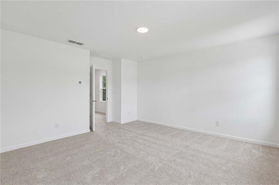 Spacious, unfurnished interior of a new home in Langston Reserve, Cartersville (Image 20).