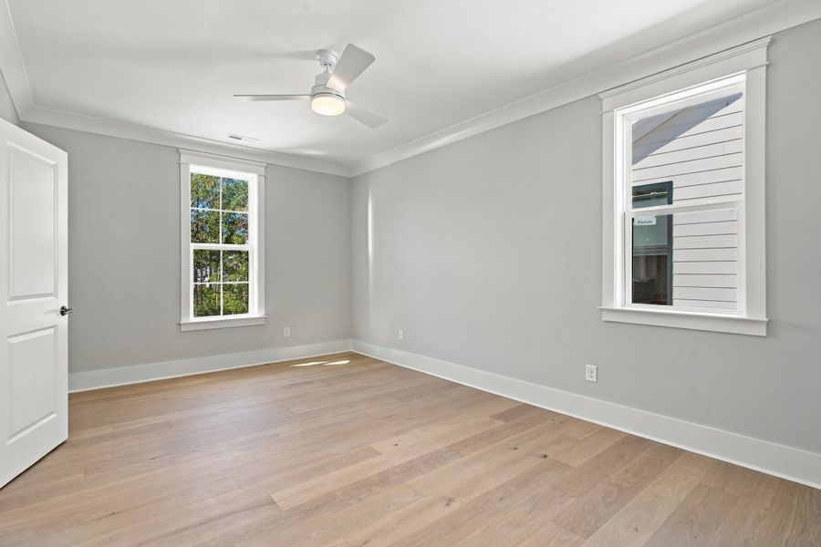Representative unfurnished interior of a home built from the The Emerson by RobuckHomes in Stonehenge, Raleigh (Image 222).