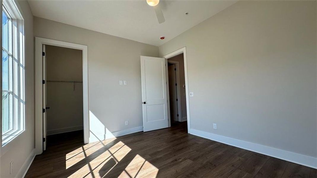 Spacious, unfurnished interior of a new home in , Atlanta (Image 13).