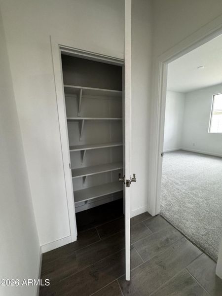 linen closeth #2 linen closeth #2