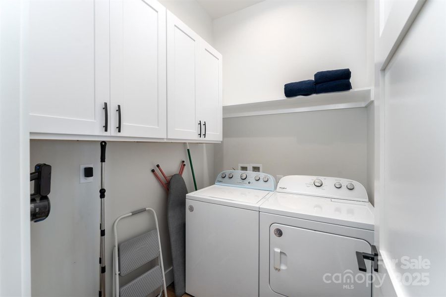 Furnished interior view inside a new home in , Burnsville (Image 4). Furnished interior view inside a new home in , Burnsville (Image 4).